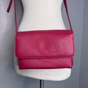 Vintage 90's y2k minimalist red leather Crossbody organizer purse by Worthington